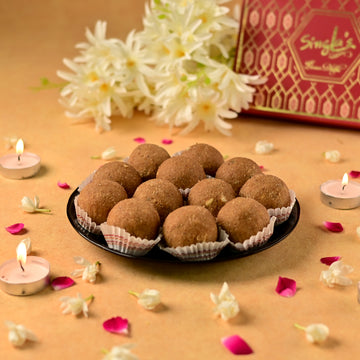 Plain Atta Ladoo