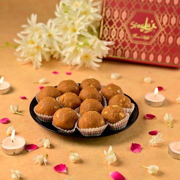Plain Besan Ladoo